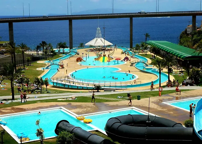 Prestige Solmar - Sea View - Free Covered Parking - Center