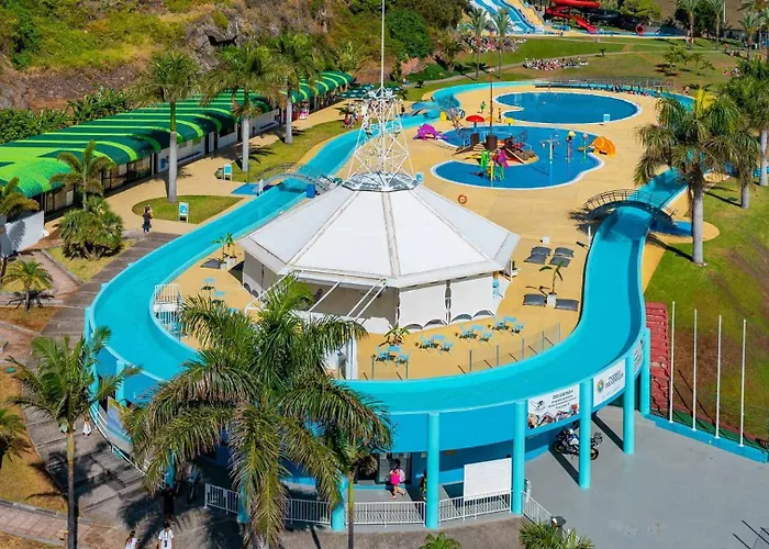 Apartmán Prestige Solmar - Sea View - Free Covered Parking - Center